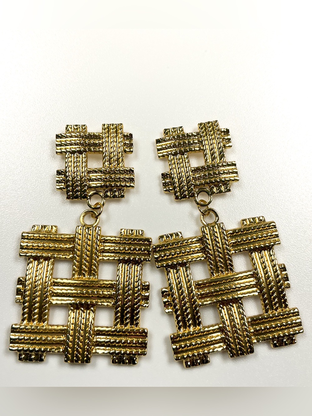 ⚜️Luxurious 18k Gold Woven Textured Square Geometric Statement Drop Earrings